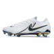 Nike Phantom Luna 2 Elite L FG Vit Svart